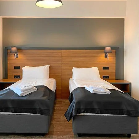 Hotel Mb Hotel *