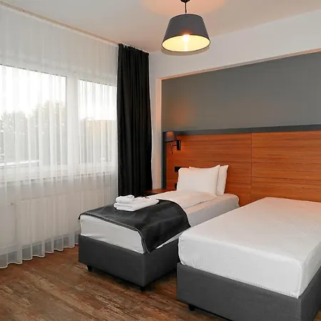 Mb Hotel *